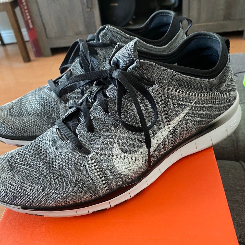 Nike Free TR Flyknit
